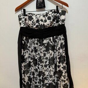 White House Black Market - Strapless Dress, Size 8.